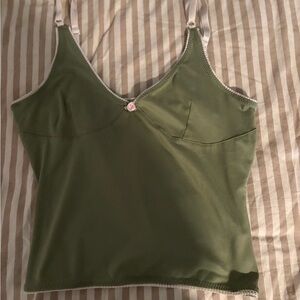 SHEIN Woman’s Size small Green Cropped tank top